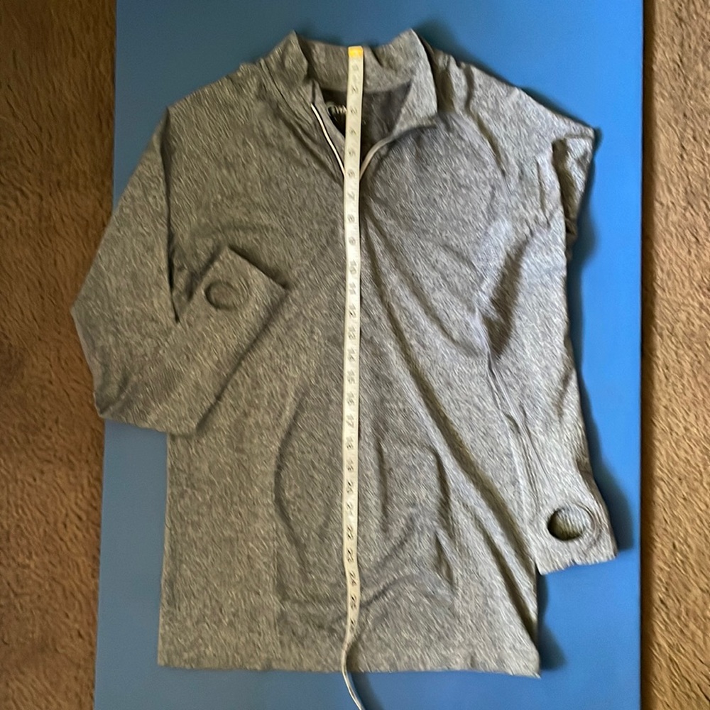 Zyia, 1/4 zip, active long sleeve top. great as a first or second layer